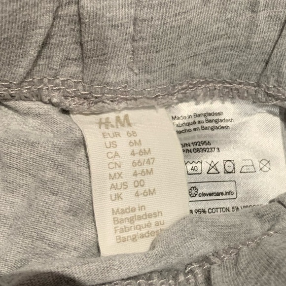 3 pack baby boy pants. Size 4-6 months. H&M. EUC - Picture 3 of 3